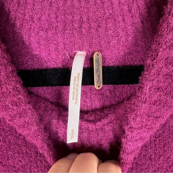 Free People Peaches Tunic Top Plum Purple Oversized Sweater Women’s Small - Picture 3 of 7